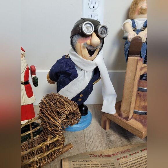 Zims Heirloom Collectibles Bulk Set Hockey Wine Pilot Duck Santa Christmas Decor - Picture 4 of 14